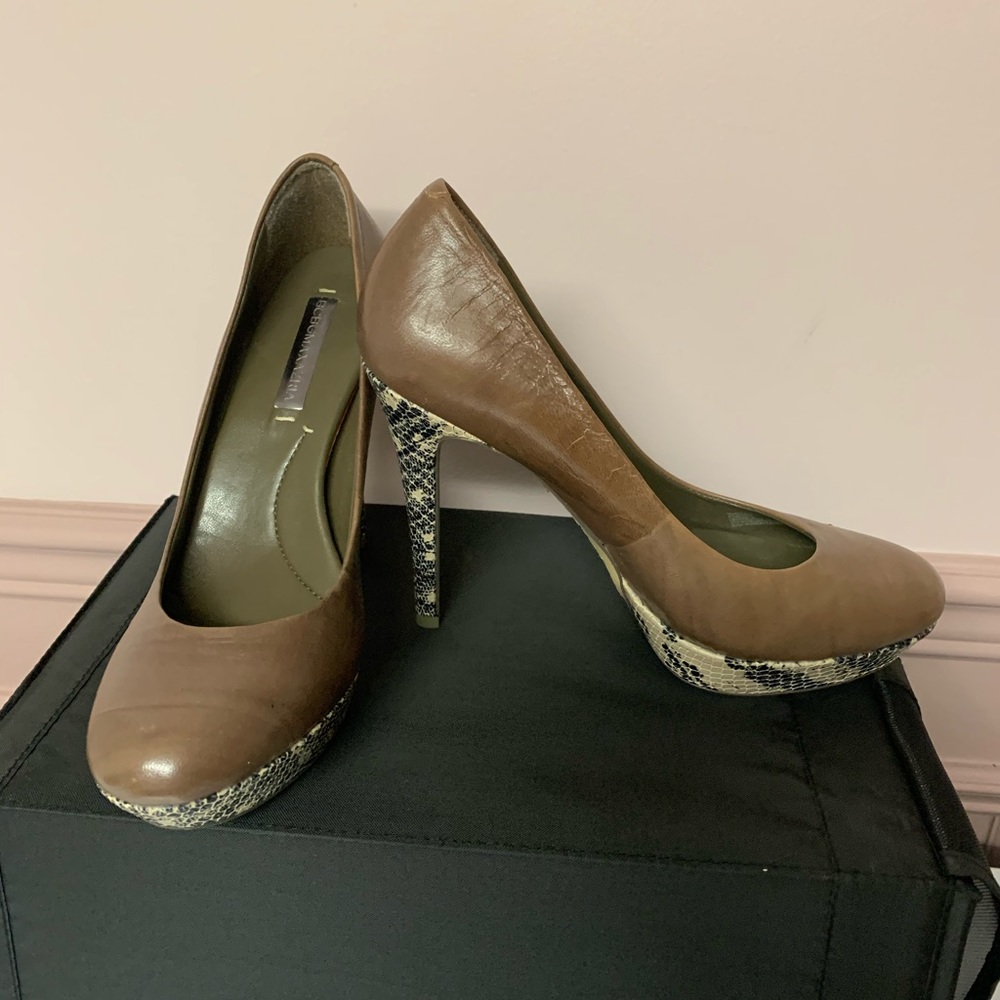 Bcbg pumps